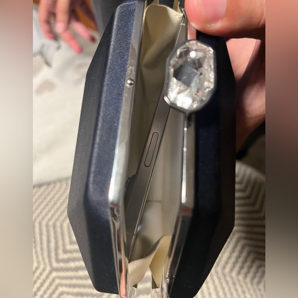 Swarovski Atelier Marina Satin Clutch - Picture 4 of 14